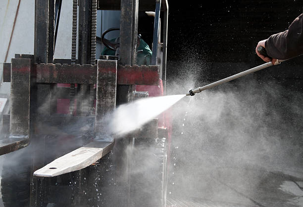 Best Oil Spill Cleanup  in Clermont, FL